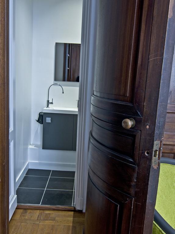 Le Boudoir 137 Apartment บอร์โด ภายนอก รูปภาพ